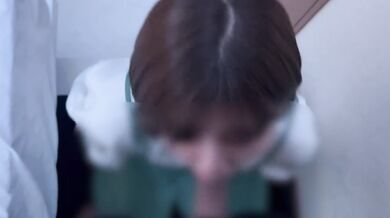 立ちフェラでギンギンにさせて最後は精子をごっくん cum in mouth gokkun