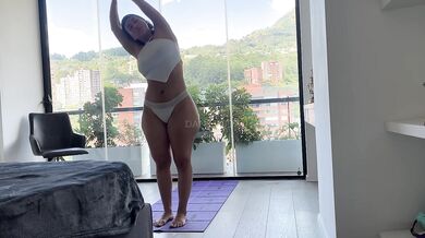 Hot Yoga - A very hot Yoga session - Danilisboa
