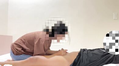 Asian Girl Loves Creampie
