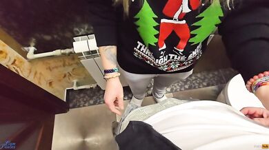 OMG, CUM IN ME, BABY! REAL PUBLIC HOMEMADE CREAMPIE POV WET PANTIES