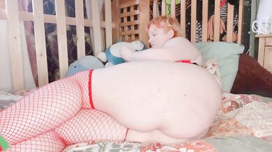 BBW Elf Anal Fucking and Buttplug