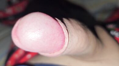 Before leaving, Santa Claus needed to empty his balls full of cum