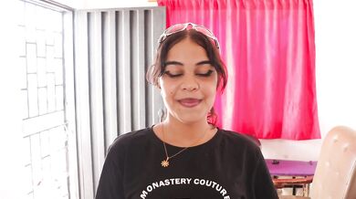 VALENTINA HOT - MY LOST NEIGHBOR ASKS ME FOR A FAVOR TO FILL HER ASS WITH CUM