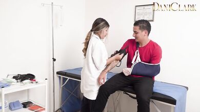 I nurse after consultation / Shaira