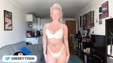 *EXCLUSIVE* Bikini Try On Haul with MASSIVE TITS