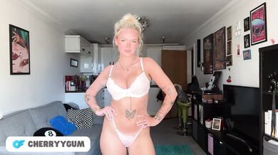 *EXCLUSIVE* Bikini Try On Haul with MASSIVE TITS