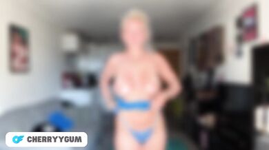 *EXCLUSIVE* Bikini Try On Haul with MASSIVE TITS