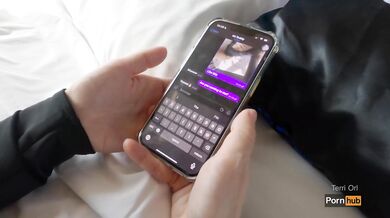 A sexy girl got bored in a hotel room and invited a guy to entertain her with his strong dick