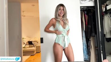 Cute Step Daughter Gives Titty Fuck and Makes him CUM all over her BIG Perfect ASS