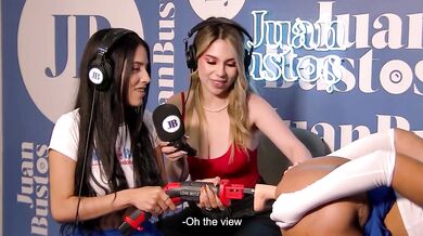 Latin girl is fucked by dildo drill on her big ass, Helen Star y Alexa lewis | Juan Bustos Podcast