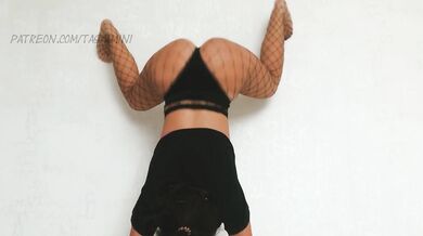 TastieCutie dancing and smiling for you