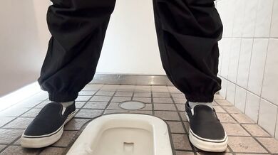 Awkwardly Pissing in a public Squat Toilet in Japan look at my Fat pussy