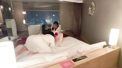 【個人撮影】Christmas夜景の見えるホテルでサンタさんのコスプレをしたまりあと甘々中出しSEXJapanese amateur hentai ／日本人／素人カップル／おっぱい