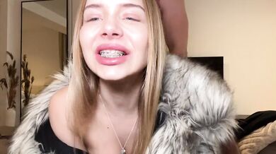 Walked the dog and fucked a hot slut doggy style