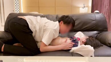 Our first love hotelHow to wake her up when she after a date／Japanese amateur hentai