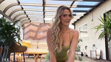 Sister's bestfriend secretly seduces me with her PERFECT BODY and DRIPPING PUSSY