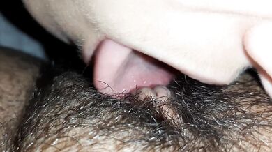 I eat, lick, suck, kiss her pussy and she cums in my mouth in one minute - IkaSmokS
