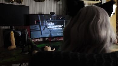 Gamer girl fucks her stepdad with strapon