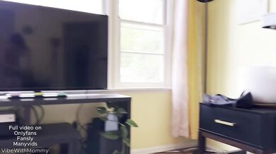 Babysitter Throws It Back at a  Party