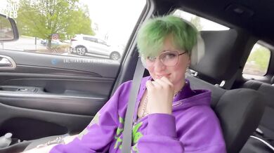 REAL 18yo wanted to try her first BBC (CREAMPIE)