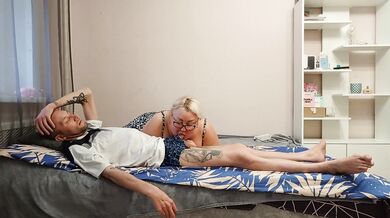 cumming from blowjob to stepmom in mouth