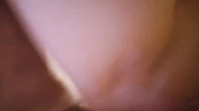 Soumise et attachée magnifique escorte seins naturels baisee domicile partie 2