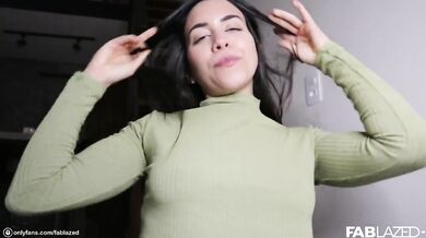 "I Please You" - Masturbating and talking, my dripping