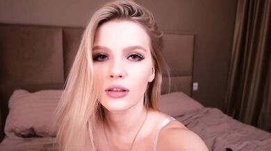 Late home? Be ready to fuck me good - Ellie Moore