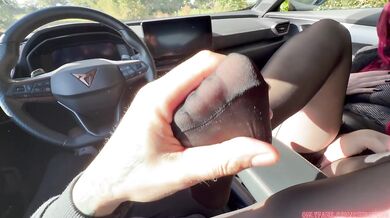 Hitchhiking Redhead Pays Her Ride With Her Nylon Feet And Backseat Blowjob