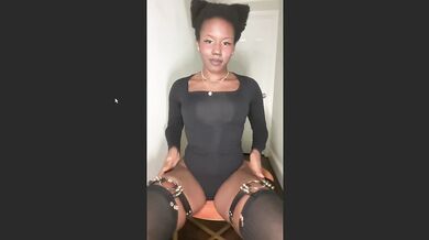 Dress Me Up #001