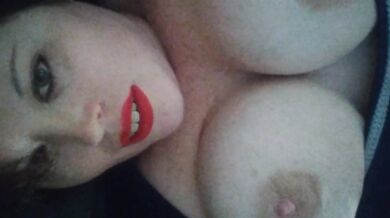Betty Reddd's hairy pussy