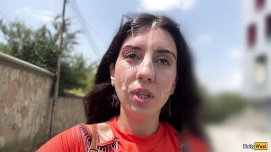 Public Blowjob in the Bushes with Stranger and Crazy Cumwalk Covered in Cum