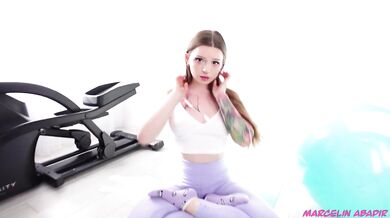 she did MORNING EXERCISES and he CUM ON FACE