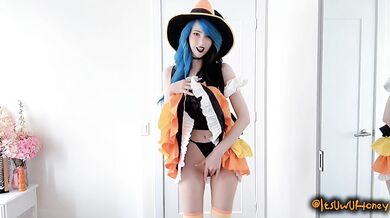 Sexy Halloween Witch Cums Hard With Big Dildo!