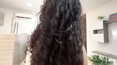 stepsister catches her stepbrother masturbating and decides to help him -amateur couple- nysdel