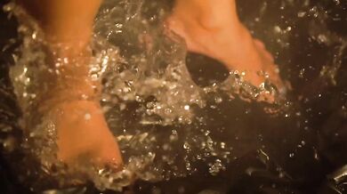 Passionate Sex with Hot Wet College Babe gets Fucked in the Jacuzzi After School! Naty Delgado
