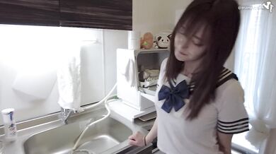 お願いされると断れないの…。駅弁で尻が跳ねる謎のセルフ乳首拘束で仕事帰りのお義父さんにご奉仕（即尺、バック、日本人素人）