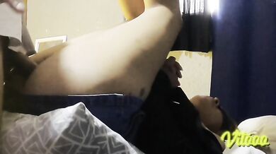 I touch my girlfriend´s vagina, she´s wearing a skirt