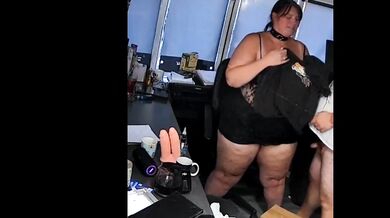 Girth dildo face fuck milf bbw