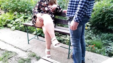 Gorgeous MILF gets cum on her wonderful bare legs
