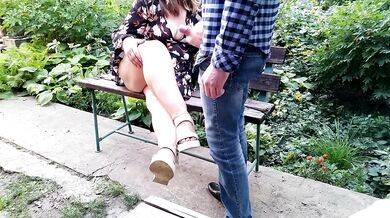 Gorgeous MILF gets cum on her wonderful bare legs