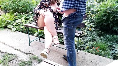 Gorgeous MILF gets cum on her wonderful bare legs