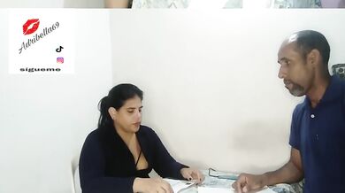 Use your big cock to win a job - porno en Español
