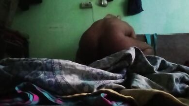 Sweet submissive boyfriends rides girlfriend