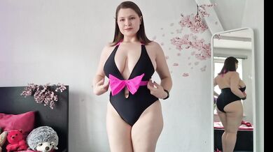 Your sexy girlfriend is getting ready for the beach just for you JOI & countdown