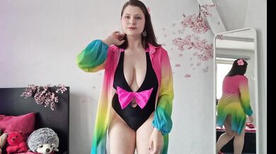 Your sexy girlfriend is getting ready for the beach just for you JOI & countdown