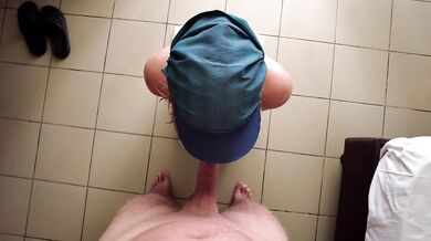 I love the taste of his cock, does hi like my tongue?
