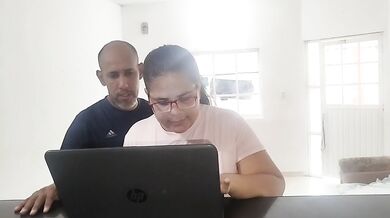 A housewife pays a technician with a good blowjob and a hard, delicious fuck while her husband works