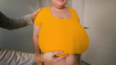 Sultry Big-Titted Woman Gets Her Belly Button Fucked and Belly Splattered with Cum