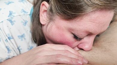 Big beautiful blue eyed baddie wife blows me before breakfast and maked me cum everywhere!!!